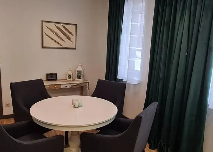 Forestlove Apartament *